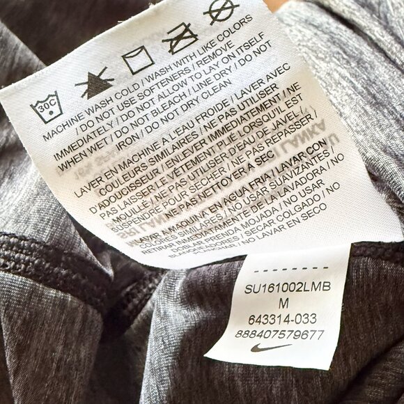 Nike Dri-Fit Racerback Gray Tank Top with Built-in White Sports Bra Size Medium - Picture 6 of 7